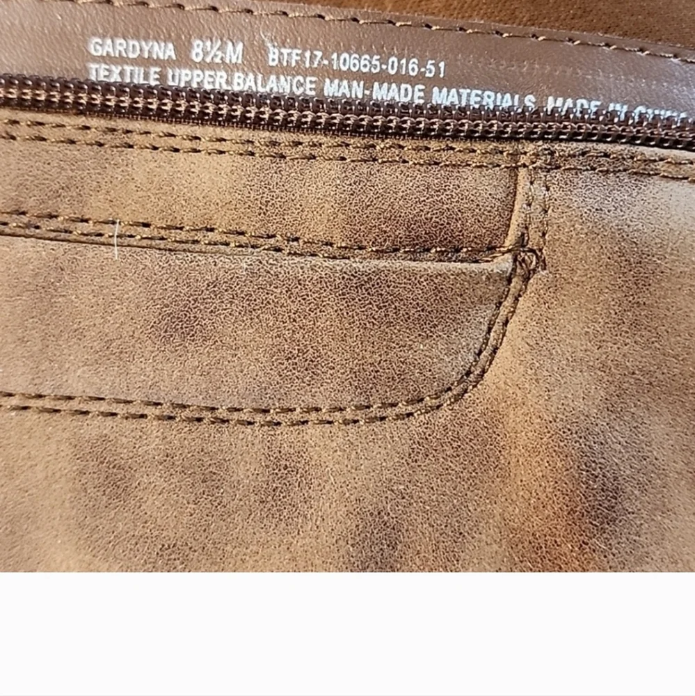 Womens Baretraps Gardyna tall brown boots size 8.5 - Picture 2 of 4